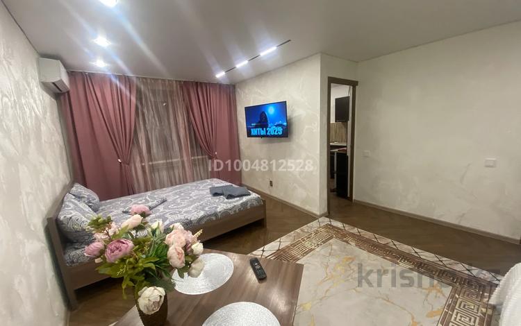 1-бөлмелі пәтер · 35 м² · 1/5 қабат, 21-шағынаудан 2/3, бағасы: 13 000 ₸ в Караганде, Алихана Бокейханова р-н — фото 9