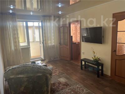 4-бөлмелі пәтер · 60.7 м² · 3/5 қабат, пр. Строителей, бағасы: 10.5 млн ₸ в Темиртау