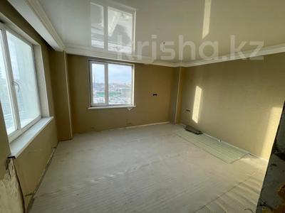 2-комнатная квартира · 65 м² · 7/25 этаж, мкр 11 за 16 млн 〒 в Актобе