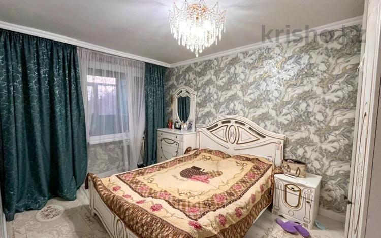 4-бөлмелі пәтер · 77 м² · 2/5 қабат, Самал, бағасы: 27.5 млн ₸ в Талдыкоргане, мкр Самал — фото 2