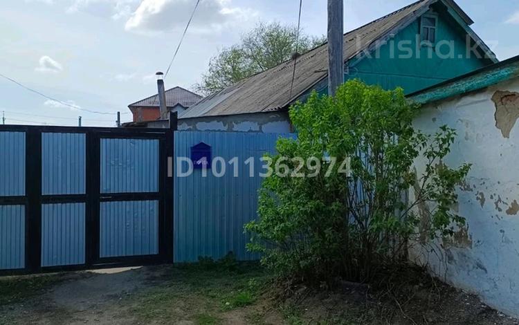 Отдельный дом · 2 комнаты · 80 м² · 6 сот., Бурабай за 13 млн ₸ в Актобе, мкр. Курмыш — фото 2