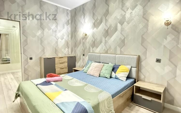 2-комнатная квартира · 80 м² · 12/16 этаж, 17-й мкр 23 — Грин плаза Грир парк за 15 000 ₸ в Актау — фото 2