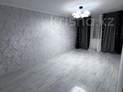 2-комнатная квартира · 50 м² · 2/5 этаж, мкр Восток , Мкр Восток ближний 67 за 19.5 млн ₸ в Шымкенте, Аль-Фарабийский р-н