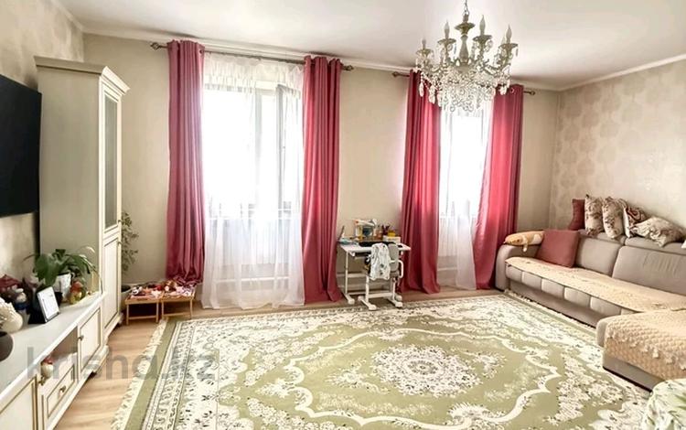 Отдельный дом · 3 комнаты · 100 м² · 8 сот., Колсай 33 за 43 млн ₸ в Булактах — фото 2