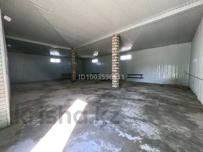 Өнеркәсіптік база · 1 га, мкр Атырау, Курмангазы 119 б — В Заде Ресторан Алтын шатыр, бағасы: 2 000 〒