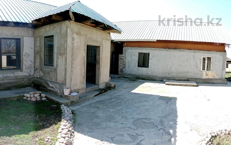 Отдельный дом · 4 комнаты · 100 м² · 11 сот., Абылай хан — Алимкулова за 34.8 млн ₸ в Каскелене — фото 2