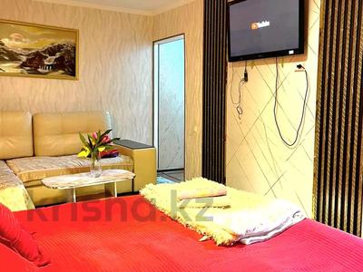 1-комнатная квартира · 36 м² · 5/5 этаж, Айбергенова 1Б — "Арбат" и "Шымкент Плаза" за 2 500 ₸ в Аль-Фарабийский р-н