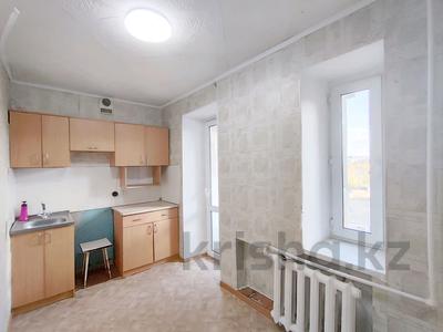 1-комнатная квартира, 28 м², 4/5 этаж, Майкудук, Майкудук, 18й микрорайон за 6.6 млн 〒 в Караганде, Алихана Бокейханова р-н