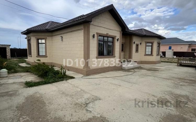 Отдельный дом · 4 комнаты · 271.22 м² · 12 сот., Матжан би 27 — 405 за 45 млн ₸ в Кульсары — фото 2