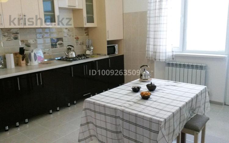 2-бөлмелі пәтер · 80 м² · 4/5 қабат, Гурьевская 6б — Рахат, бағасы: 250 000 ₸ в Атырау — фото 2
