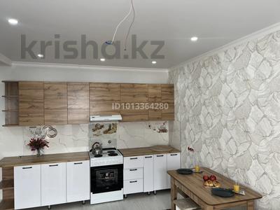 2-бөлмелі пәтер · 50 м² · 1/5 қабат, Халиуллина 197/10, бағасы: 250 000 ₸ в Алматы, Медеуский р-н