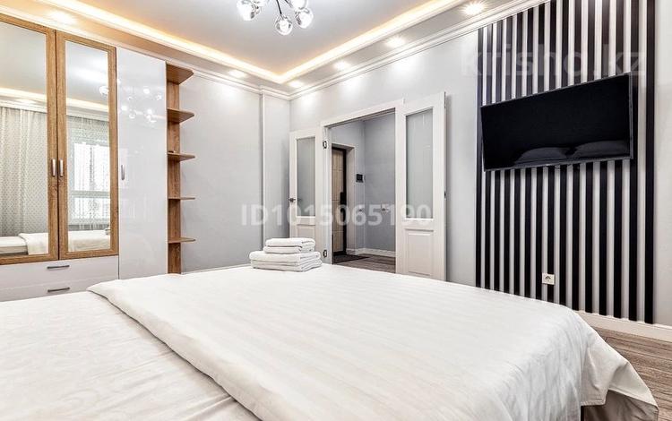 1-комнатная квартира · 43 м² · 11/16 этаж, Кайым Мухамедханов 4в за 320 000 ₸ в Астане, Нура р-н — фото 2