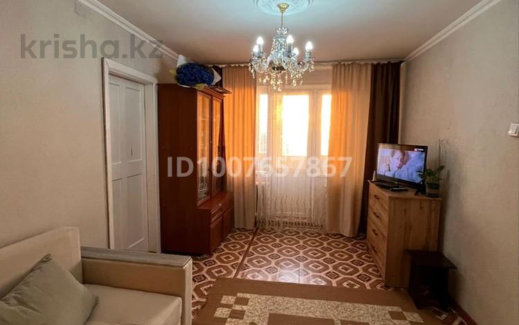 2-комнатная квартира · 46 м² · 5/5 этаж, 342 квартал 16 — Рядом со 8 школой за 17 млн 〒 в Семее — фото 2