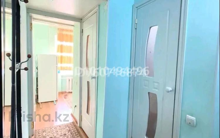 2-бөлмелі пәтер · 42 м² · 3/5 қабат, Казбек би 103 — Центральный гостроном, бағасы: 20 млн ₸ в Таразе — фото 2