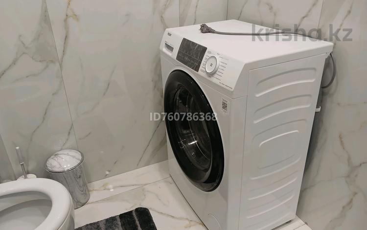 2-комнатная квартира · 63 м² · 1/1 этаж, мкр Нурсая, Мкрн Нурсая 11 — Трасса Аэропорт за 280 000 〒 в Атырау — фото 2