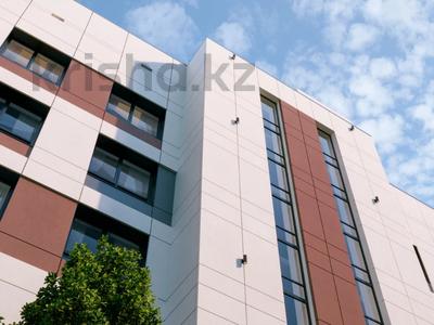3-бөлмелі пәтер · 96.21 м² · 4/5 қабат, Кокжал Барака 18 а, б, в, бағасы: ~ 43.5 млн ₸ в Усть-Каменогорске
