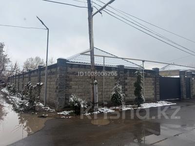 Жеке үй · 4 бөлме · 90 м² · 8 сот., Алпамыс батыр 56 — Туркестан, бағасы: 45 млн 〒 в Туздыбастау (Калинино)