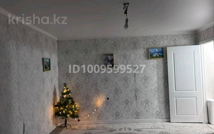 2-бөлмелі пәтер · 43 м² · 3/4 қабат, Б.Момышулы 14/1, бағасы: 10 млн ₸ в Приозёрске — фото 2