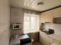 2-комнатная квартира · 46 м² · 2/5 этаж, мкр Новый Город, Бухар жырау 63 — Бухар жырау за 10 000 ₸ в Караганде, Казыбек би р-н — фото 5