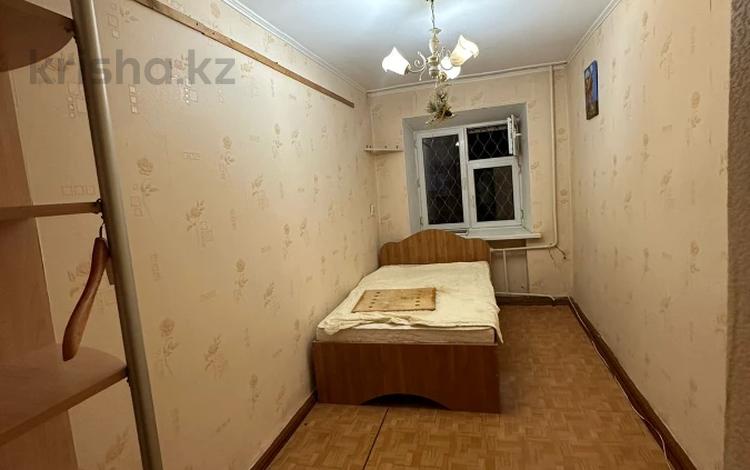 3-бөлмелі пәтер · 60 м² · 2/4 қабат, маметова, бағасы: 14 млн ₸ в Уральске — фото 8