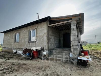 Отдельный дом · 3 комнаты · 150 м² · 10 сот., Село Ынтымак улица за 18.5 млн 〒 в Талдыкоргане, село Ынтымак