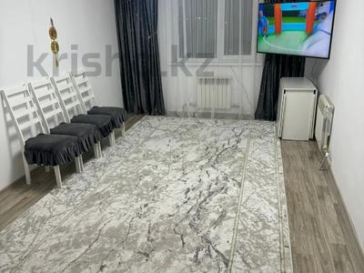 Продажа квартир в Восточно-Казахстанской обл.: 2-комнатная квартира · 60 м² · 1/9 этаж, Аль-Фараби 26/2 — Эту квартиру можно купить в ипотеку по ставке от 5,5% за 28 млн 〒 2-комнатная квартира · 60 м² · 1/9 этаж, Аль-Фараби 26/2 — Эту квартиру можно купить в ипотеку по ставке от 5,5% за 28 млн 〒 в Усть-Каменогорске
