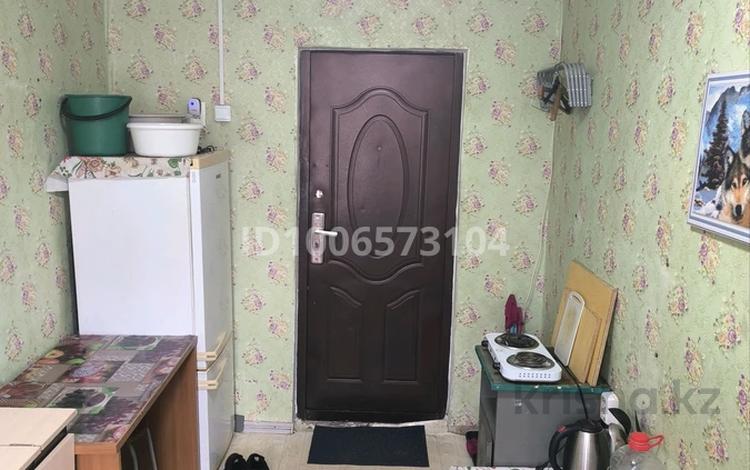 1-комнатная квартира · 9.4 м² · 2/3 этаж, мкр Жилгородок, Ливенцова 4 — Напротив поликлиники№1 за 2.7 млн ₸ в Актобе — фото 2