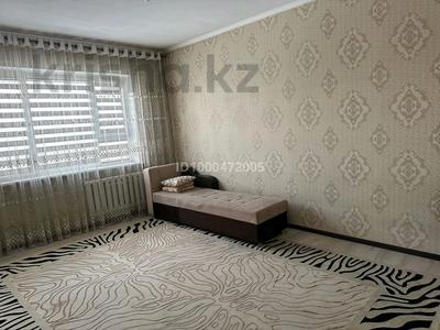 1-комнатная квартира · 41 м² · 6/9 этаж, мкр Аксай-2 35 за 30 млн 〒 в Алматы, Ауэзовский р-н