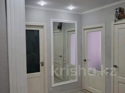 Продажа квартир в Жамбылской обл.: 3-комнатная квартира · 63 м² · 4/5 этаж, Жайлау 12 — Сейфулина за 24 млн 〒 3-комнатная квартира · 63 м² · 4/5 этаж, Жайлау 12 — Сейфулина за 24 млн 〒 в Таразе