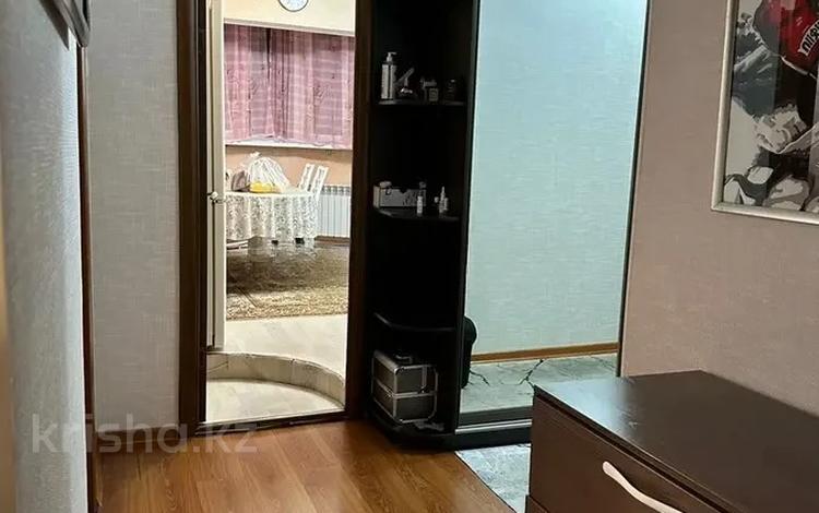 2-бөлмелі пәтер · 54 м² · 9/9 қабат, мкр Жетысу-1 34, бағасы: 35.5 млн ₸ в Алматы, Ауэзовский р-н — фото 2