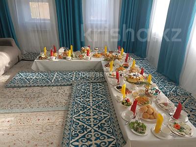 Отдельный дом · 2 комнаты · 154 м² · 6 сот., Манежная 1/3 — Джанбула за 22 млн ₸ в Уральске