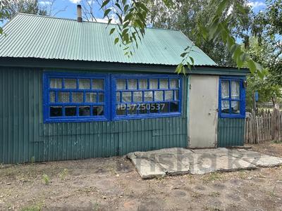 Жеке үй · 4 бөлме · 56.1 м² · 28 жүзд., Достык 27, бағасы: 6 млн ₸ в Ахмете