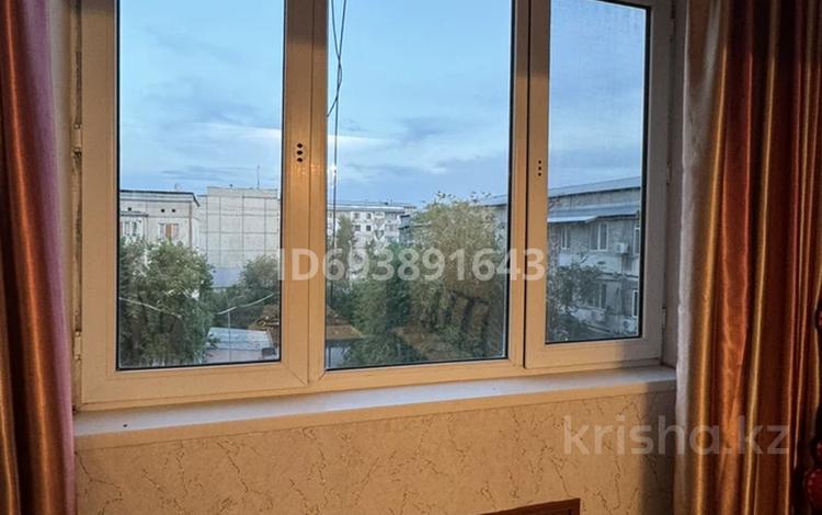 4-комнатная квартира, 78 м², 5/5 этаж, Карасу 67 за 30 млн 〒 в Шымкенте, Аль-Фарабийский р-н — фото 2
