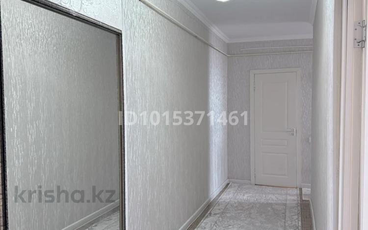 2-бөлмелі пәтер · 58.3 м² · 1/5 қабат, Байтерек ш/а. 33, бағасы: 18 млн ₸ в Таразе, мкр Байтерек — фото 2
