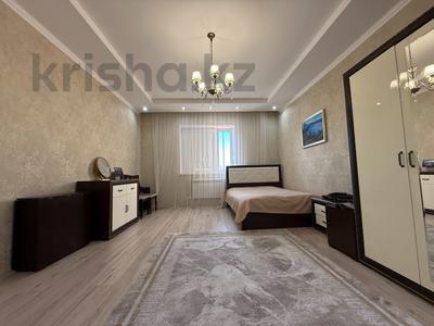 Отдельный дом · 5 комнат · 400 м² · 10 сот., мкр Юго-Восток, Матена Рахимбекова 35 за 76 млн ₸ в Караганде, Казыбек би р-н
