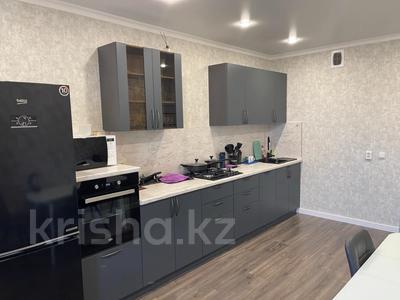 2-комнатная квартира, 79.4 м², 6/9 этаж, Зеленая 25А к1 за 31.5 млн 〒 в Костанае