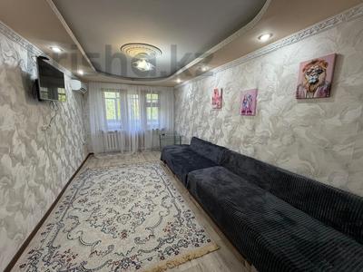 2-комнатная квартира · 50 м² · 3/5 этаж, Тургенева 68 — Шамши калдаякова за 12 000 ₸ в Актобе