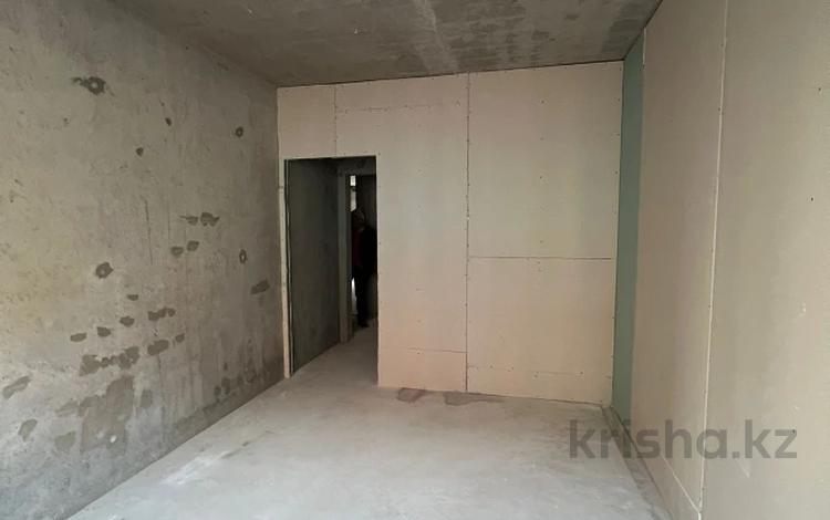 2-комнатная квартира, 59 м², 6/12 этаж, Сатпаева 90 — Туркебаева