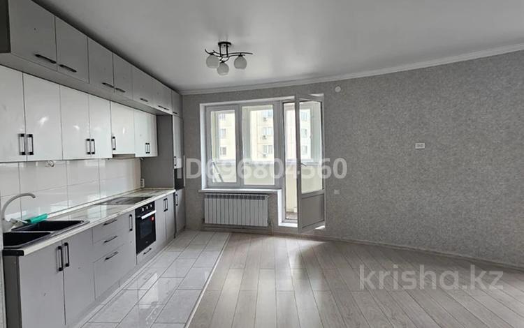 3-комнатная квартира, 118 м², 9/18 этаж, Брусиловского 167 за 65 млн 〒 в Алматы, Алмалинский р-н — фото 2