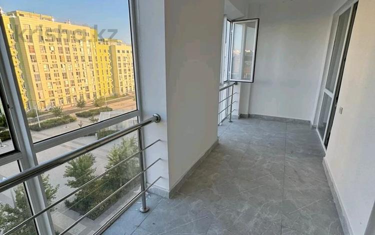 3-бөлмелі пәтер · 82 м² · 5/7 қабат, Жаңа қала 8, бағасы: 24.8 млн ₸ в Туркестане — фото 2