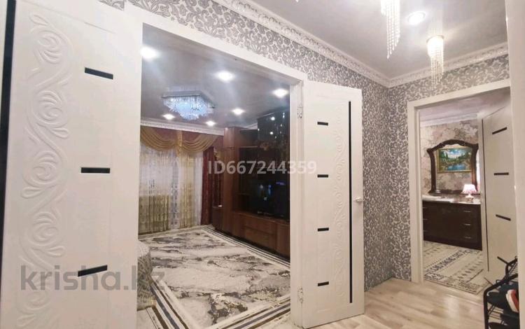 1-комнатная квартира · 54 м² · 6/9 этаж, мкр Юго-Восток, 29, 30 микрорайон Гапеева, Муканова — КарУ Букетова, больница Макажанова, Диацент, рынок Арай, Муканова, Гапеева, Республики, Строителей, Сатыбалдина за 13 000 ₸ в Караганде, Казыбек би р-н — фото 72
