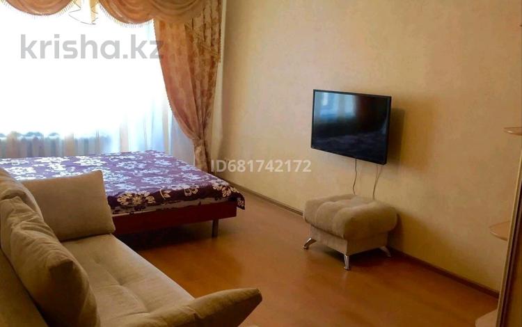 1-комнатная квартира · 33 м², мкр Новый Город, Бухар- Жырау за 1 500 ₸ в Караганде, Казыбек би р-н — фото 2