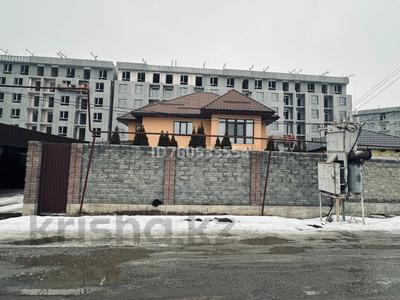 Отдельный дом · 5 комнат · 310 м² · 8.5 сот., ул. Естай 9 за 160 млн ₸ в 