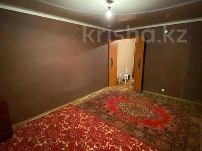 2-бөлмелі пәтер, 46 м², 4/4 қабат ай сайын, Жулдыз, бағасы: 70 000 〒 в Талдыкоргане