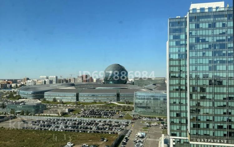 1-комнатная квартира · 45 м² · 16/22 этаж, Мангилик Ел 54/1 — Международного выставочного центра за 275 000 ₸ в Астане, Есильский р-н — фото 3