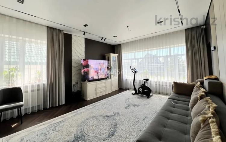 Отдельный дом · 4 комнаты · 150 м² · 10 сот., Ильяс жансугурова за 65 млн 〒 в Караоткеле — фото 10