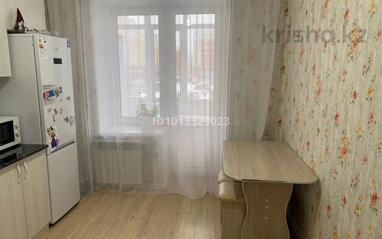 1-комнатная квартира · 38 м² · 2/8 этаж, Аль фараби 17/1 за 28 млн ₸ в Астане, Есильский р-н — фото 2