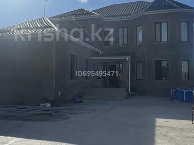 Отдельный дом · 9 комнат · 385 м² · 10 сот., Байтерек 159 — Массив Дорожник за 93 млн ₸ в Таразе