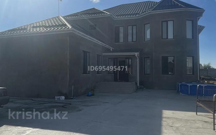Отдельный дом · 9 комнат · 385 м² · 10 сот., Байтерек 159 — Массив Дорожник за 93 млн ₸ в Таразе — фото 10