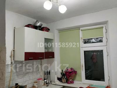 3-комнатная квартира · 61 м² · 5/5 этаж, Мкр привок 16 — Дина и Киндер супермаркет за 15 млн ₸ в Атырау, мкр Привокзальный-3